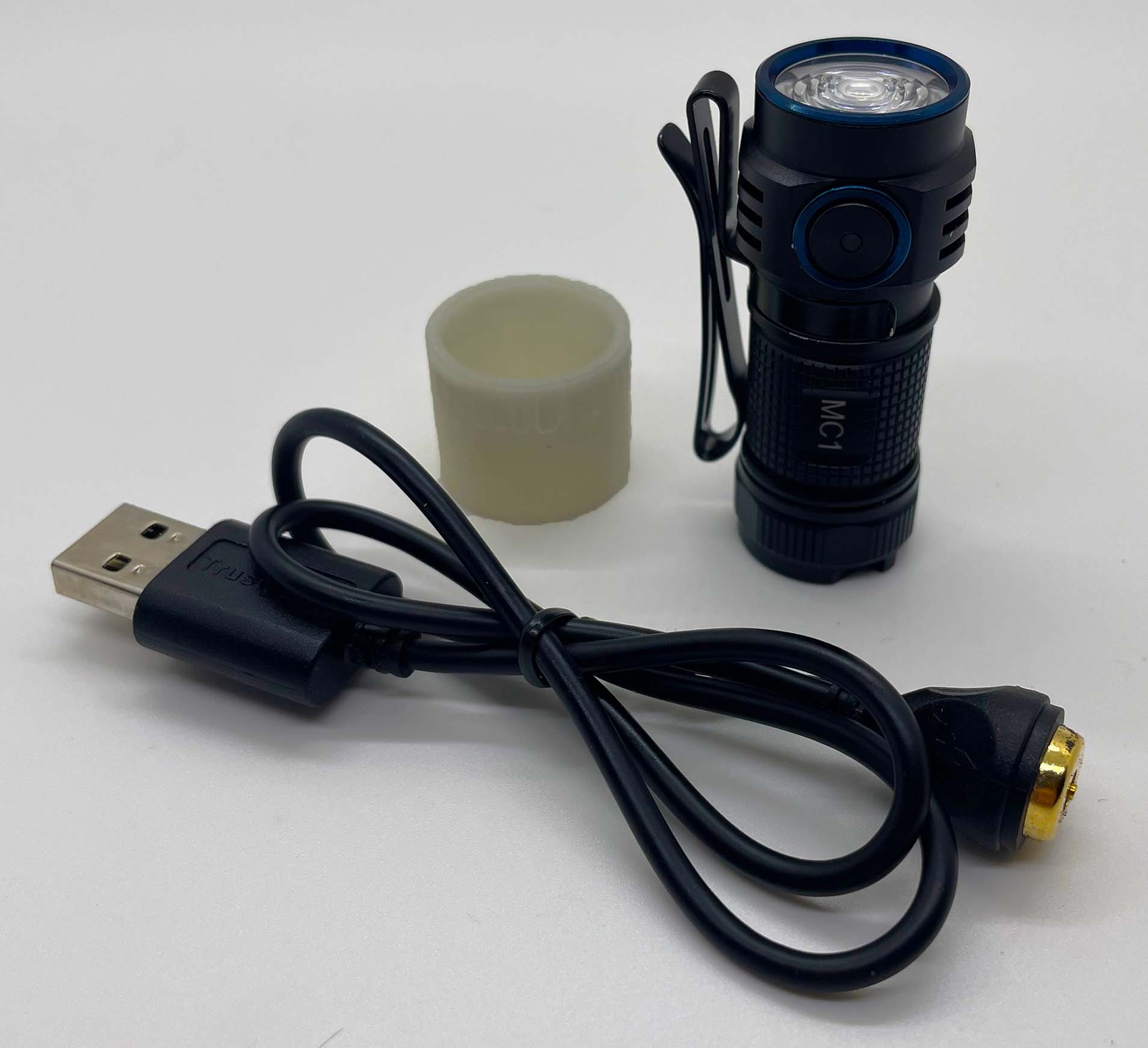 Flashlight beacon with the charging wire